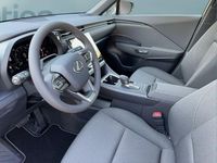 Neu Lexus LBX 136 PS (100 kW) 2025 Blau SUV