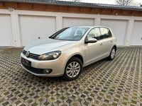 Gebraucht VW Golf VI 105 PS (77 kW) 2011 Silber Kleinwagen