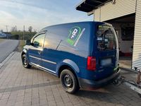 Gebraucht VW Caddy 102 PS (75 kW) 2016 Blau Van / Kleinbus
