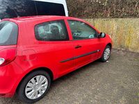 Gebraucht Renault Clio IV 75 PS (55 kW) 2012 Rot Kleinwagen