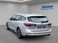 Gebraucht Ford Focus Titanium 125 PS (91 kW) 2023 Silber Limousine