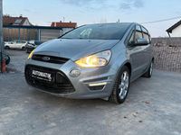 Gebraucht Ford S-MAX Champions Edition 140 PS (102 kW) 2013 Silber Van / Kleinbus