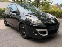 Gebraucht Renault Mégane GrandTour 130 PS (95 kW) 2011 Schwarz Kombi