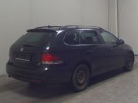 Gebraucht VW Golf VI Match 105 PS (77 kW) 2013 Deep black perleffekt Kleinwagen