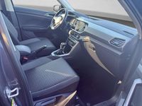 Gebraucht VW T-Cross Active 110 PS (80 kW) 2021 Grau SUV