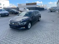 Gebraucht VW Passat Comfortline 120 PS (88 kW) 2019 Schwarz Limousine