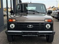Gebraucht Lada niva 83 PS (61 kW) 2023 Braun SUV