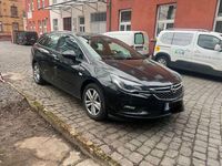 Gebraucht Opel Astra Dynamic 136 PS (100 kW) 2019 Schwarz Kombi