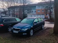 Gebraucht Skoda Superb 160 PS (117 kW) 2010 Blau Kombi