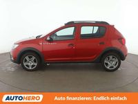 Gebraucht Dacia Sandero Prestige 90 PS (66 kW) 2017 Rot Kleinwagen