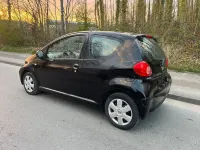 Gebraucht Toyota Aygo 68 PS (50 kW) 2007 Schwarz Kleinwagen