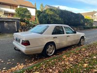 Second-hand Mercedes E250 113 CP (83 kW) 1997 Alb Berlinǎ