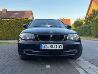 Gebraucht BMW 116 Basis 122 PS (89 kW) 2010 Schwarz Kleinwagen