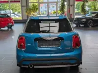 Używany Mini Cooper Classic 136 KM (100 kW) 2023 Niebieski Hatchback