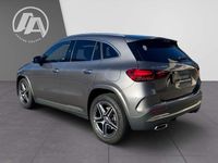 Gebraucht Mercedes GLA220 Premium 190 PS (139 kW) 2023 Mountaingrau SUV