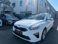 Second-hand Kia Ceed Vision 120 CP (88 kW) 2019 Alb Hatchback