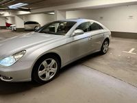 Gebraucht Mercedes CLS320 224 PS (164 kW) 2007 Silber Coupé
