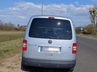 Gebraucht VW Caddy 105 PS (77 kW) 2011 Silber Van / Kleinbus
