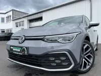 Gebraucht VW Golf Alltrack 200 PS (147 kW) 2021 Mondsteingrau Kombi