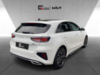 Gebraucht Kia Ceed GT GT-Line 140 PS (102 kW) 2025 Hw2) deluxe white m (weiss Limousine