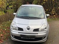 Gebraucht Renault Modus Dynamique 75 PS (55 kW) 2011 Silber Van / Kleinbus
