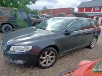 Gebraucht Volvo V70 Momentum 215 PS (158 kW) 2015 Grau Kombi