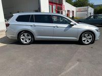 Gebraucht VW Passat Elegance 200 PS (147 kW) 2023 Andere Kombi