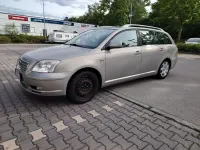 Gebraucht Toyota Avensis 116 PS (85 kW) 2005 Silber Kombi