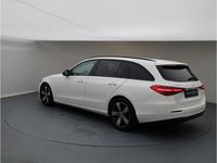 Gebraucht Mercedes C220 Night 200 PS (147 kW) 2023 Unilack polarweiss Kombi