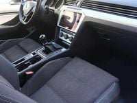 Gebraucht VW Passat Comfortline 190 PS (139 kW) 2018 Grau Kombi
