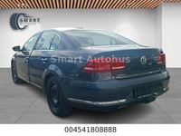 Second-hand VW Passat Comfortline 122 CP (89 kW) 2012 Gri Berlinǎ