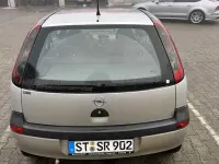 Używany Opel Corsa 58 KM (42 kW) 2002 Srebrny Hatchback