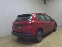 Gebraucht Peugeot 2008 110 PS (80 kW) 2018 Rot SUV