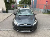 Gebraucht Ford Fiesta 97 PS (71 kW) 2009 Blau Kleinwagen