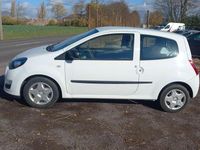 Gebraucht Renault Twingo 75 PS (55 kW) 2013 Weiß Kleinwagen