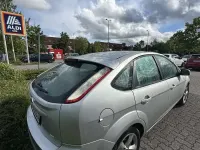 Gebraucht Ford Focus Style 101 PS (74 kW) 2010 Kleinwagen