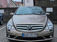 Gebraucht Mercedes R320 225 PS (165 kW) 2008 Gold Van / Kleinbus