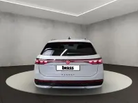 Gebraucht VW Passat R-line 150 PS (110 kW) 2026 Oryxweiß perlmutteffekt Kombi