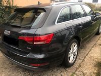 Gebraucht Audi A4 Sport 190 PS (139 kW) 2017 Grau Kombi