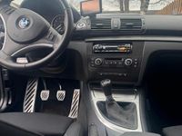 Gebraucht BMW 118 143 PS (105 kW) 2008 Schwarz Kleinwagen