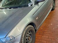 Gebraucht BMW 318 143 PS (105 kW) 2004 Grau Coupé