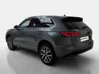 Gebraucht VW Touareg R-line 286 PS (210 kW) 2023 Siliziumgrau metallic SUV