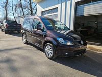 Second-hand VW Caddy 140 CP (102 kW) 2016 Negru Monovolum