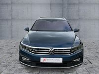 Gebraucht VW Passat Elegance 200 PS (147 kW) 2023 Aquamarinblau metallic Kombi