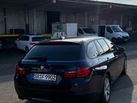 Gebraucht BMW 520 184 PS (135 kW) 2011 Blau Kombi