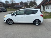 Gebraucht Opel Meriva Edition 140 PS (102 kW) 2017 Weiß Van / Kleinbus
