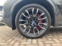 Neu BMW X5 M Sport 298 PS (219 kW) 2026 Grau SUV