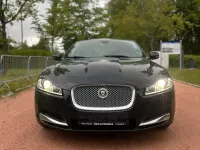Gebraucht Jaguar XF Luxury 190 PS (139 kW) 2012 Schwarz Limousine