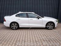 Gebraucht Volvo S60 R-Design 392 PS (288 kW) 2021 Crystal white Limousine
