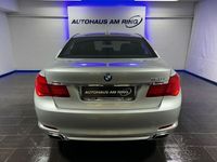 Gebraucht BMW 750 408 PS (300 kW) 2010 Silber Limousine